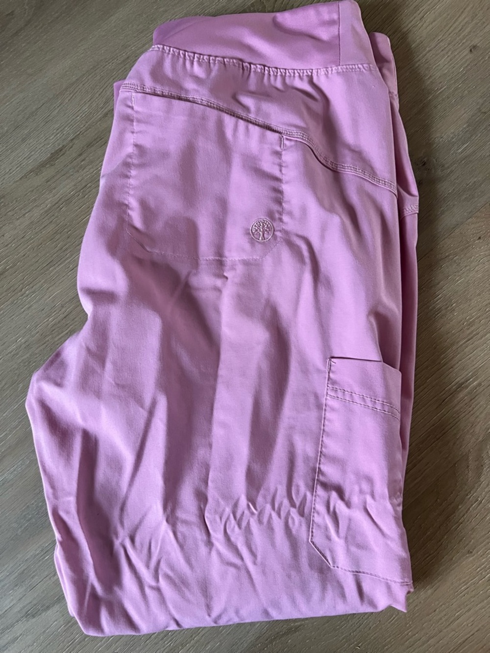 Women’s Healing Hands Jogger Scrubs